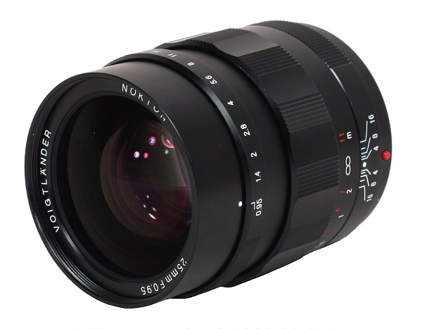 Voigtlander Nokton 25 mm f/0.95 - lens review Voigtlander Nokton 25 mm f/0.95 - lens review
