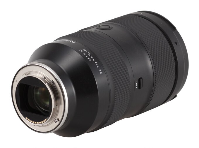 Tamron 35-150 mm f/2-2.8 Di III VXD - Build quality