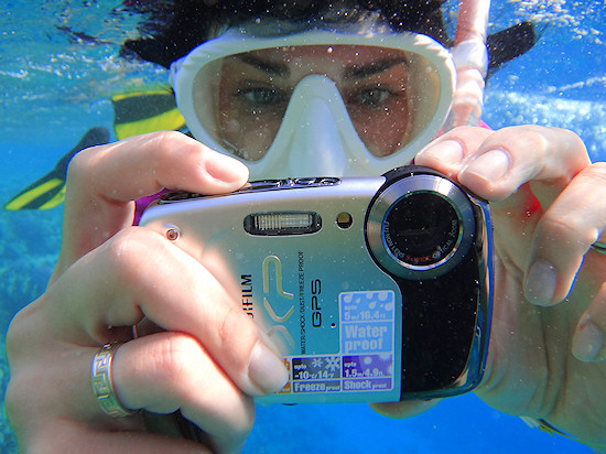 Underwater cameras - Fujifilm FinePix XP30 - LensTip.com