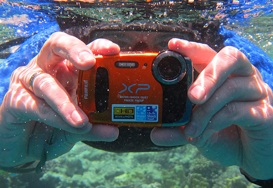 strottenhoofd Onmogelijk indruk Waterproof cameras test 2012 - part I - Fujifilm FinePix XP50 - LensTip.com