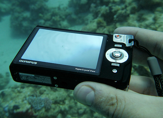Bestaan Vormen microscoop Waterproof cameras test 2012 - part I - Olympus Tough TG-820 - LensTip.com